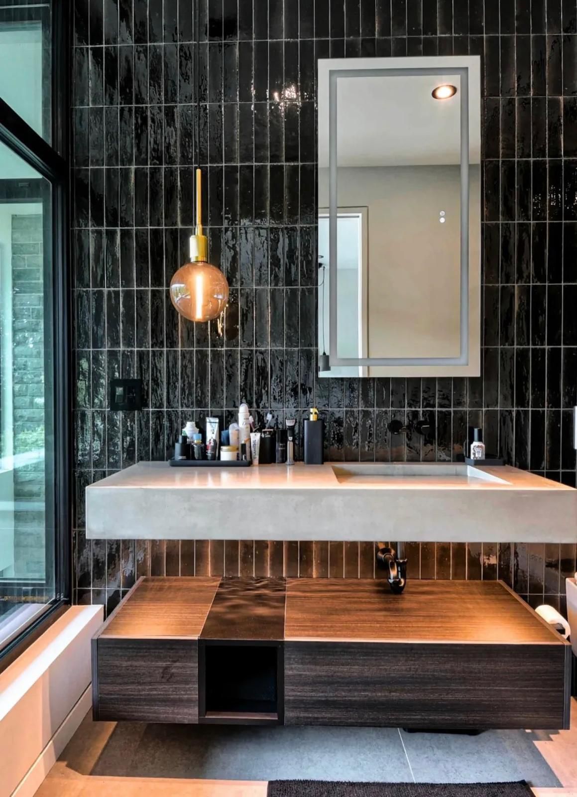 Dark Luxury Vanity